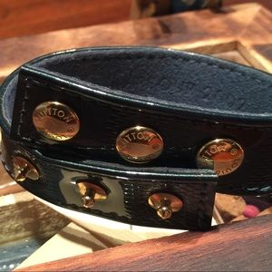 LOUIS VUITTON Authentic monogram leather bracelet
